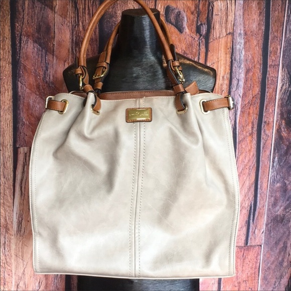 Simply Noelle Hobo Style Satchel - Picture 15 of 16